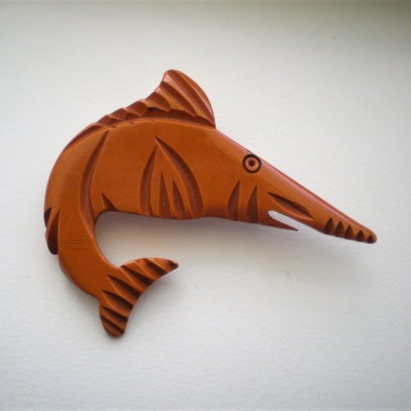 Vintage Light Brown Carved Bakelite Swordfish Marlin Fish Brooch Pin